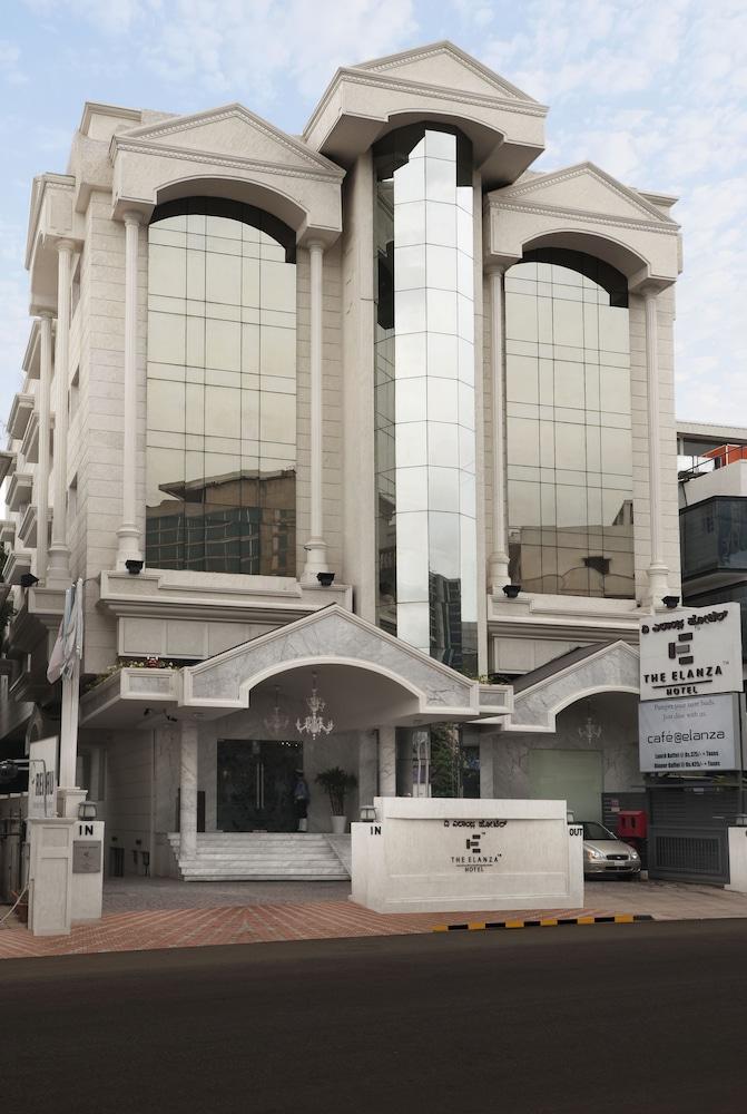 The Elanza Hotel, Bangalore Exterior photo